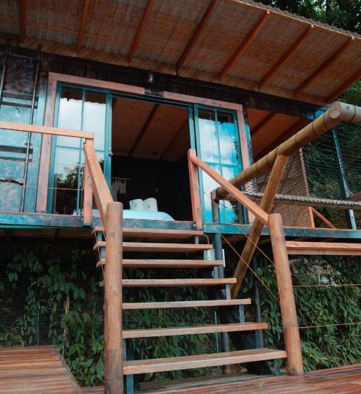 带大床的套房, Waira Eco Lodge