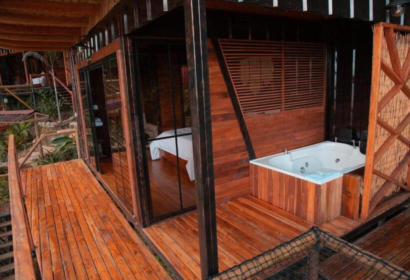 带城市景观的套间, Waira Eco Lodge
