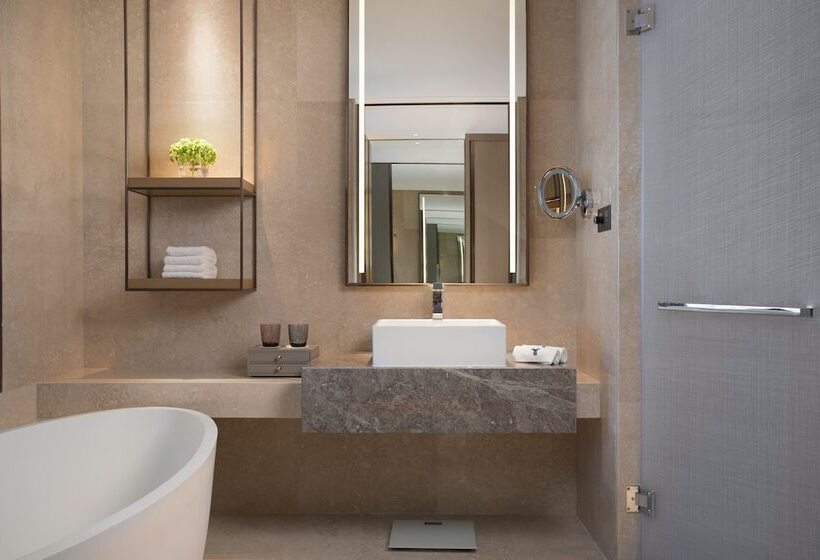 Habitación Premium Vista al Mar., Wyndham Grand Plaza Royale Yuzhou Xiamen Wuyuan Bay