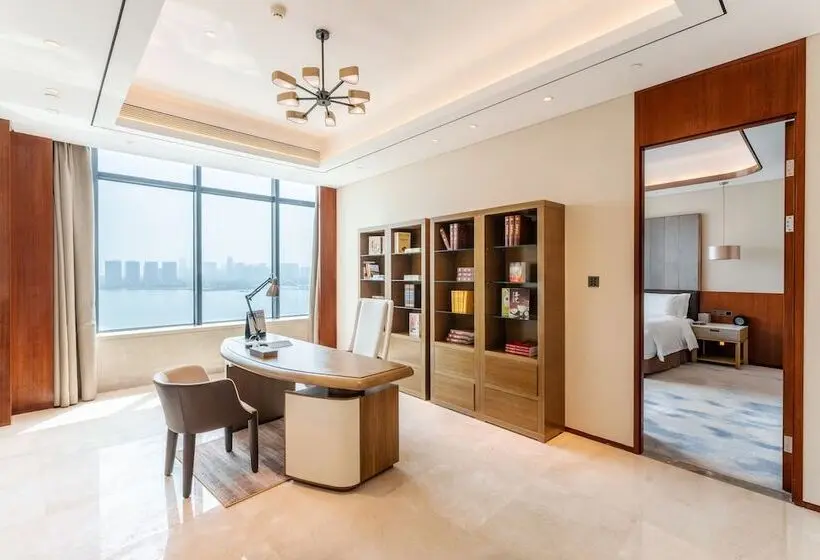 سوئیت با چشمانداز, Wyndham Grand Plaza Royale Yuzhou Xiamen Wuyuan Bay