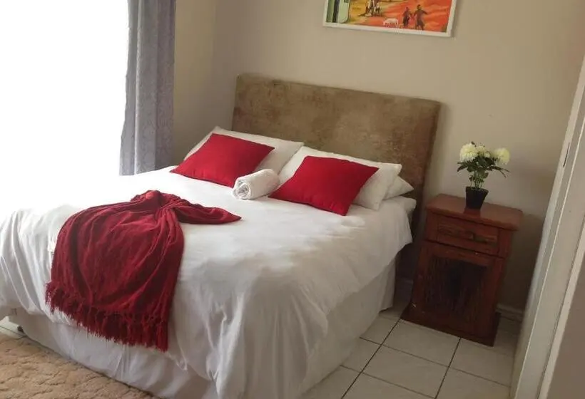 Deluxe-huone, Fomo Lodge