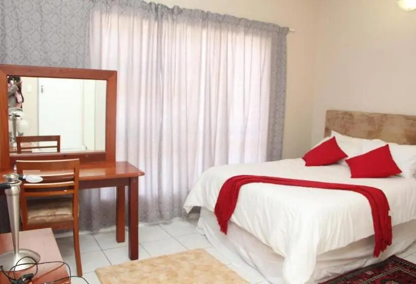 Deluxe-huone, Fomo Lodge