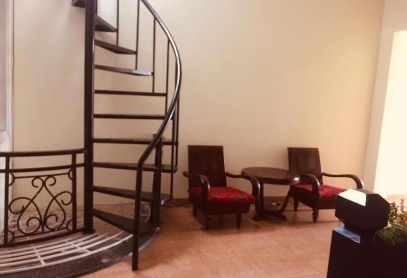 اتاق استاندارد با بالکن, Khang Homestay