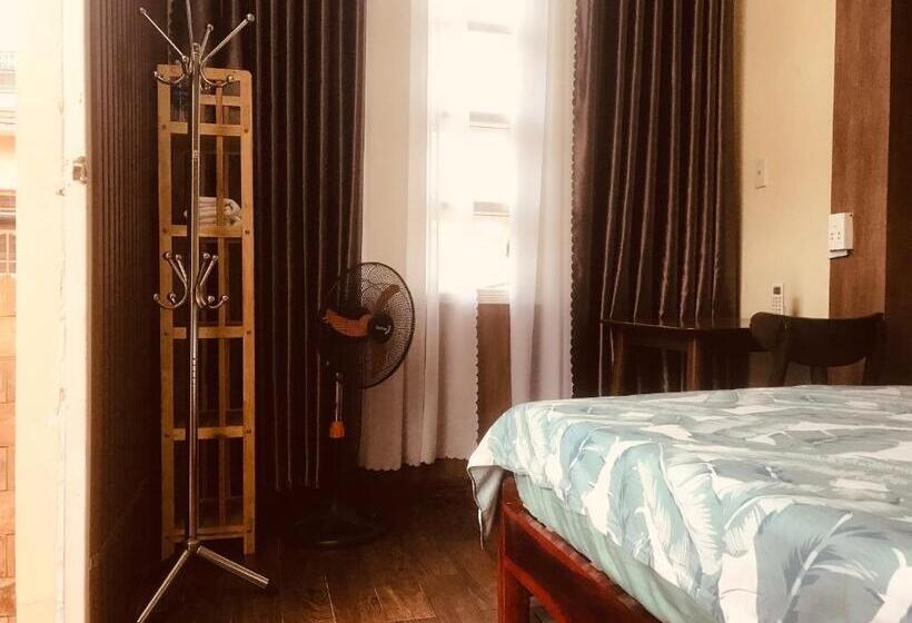 اتاق استاندارد با بالکن, Khang Homestay