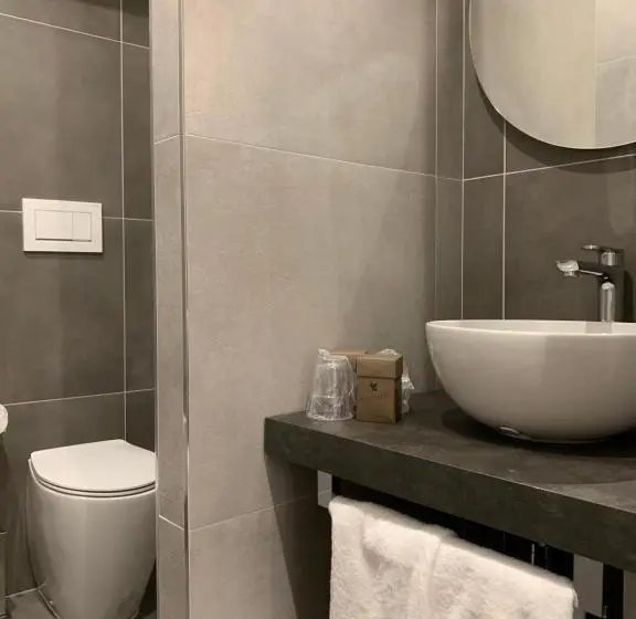 آپارتمان 1 خوابه, Aparthotel Bossi
