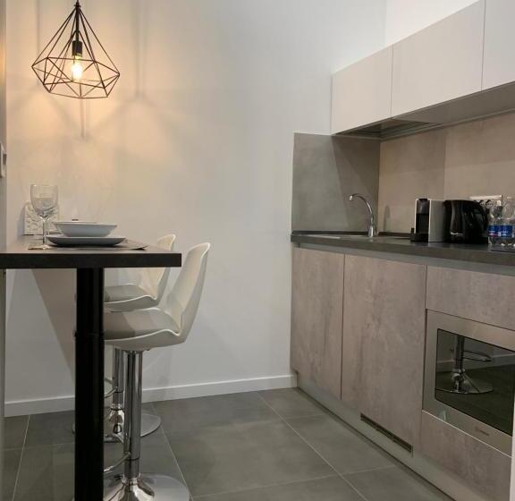 1 Szobás Apartman, Aparthotel Bossi