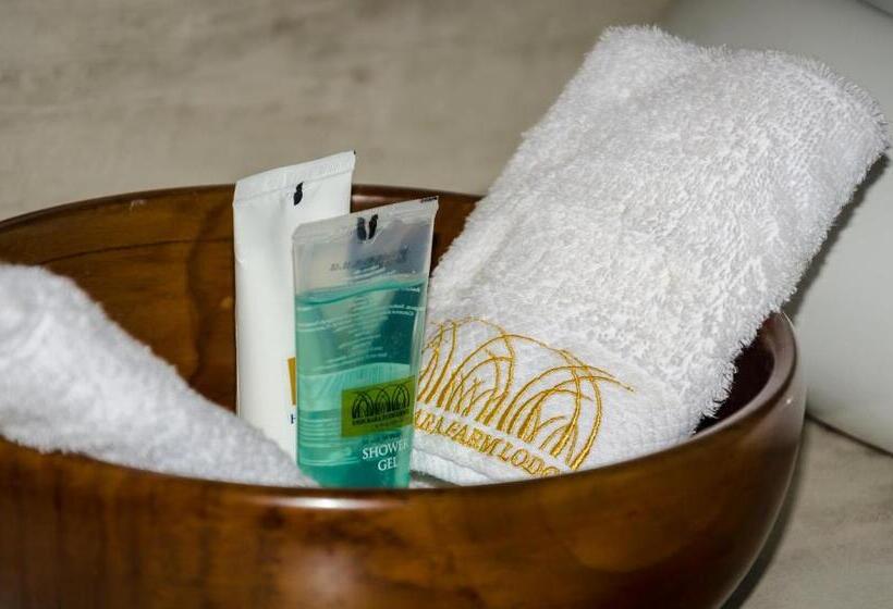 اتاق لوکس, Emburara Farm Lodge