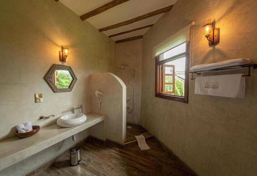 اتاق استاندارد با بالکن, Emburara Farm Lodge