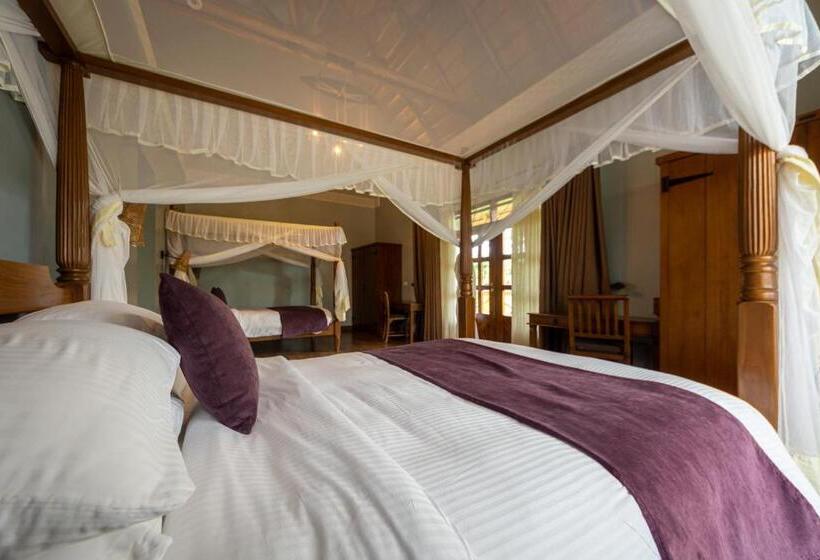 اتاق استاندارد با بالکن, Emburara Farm Lodge