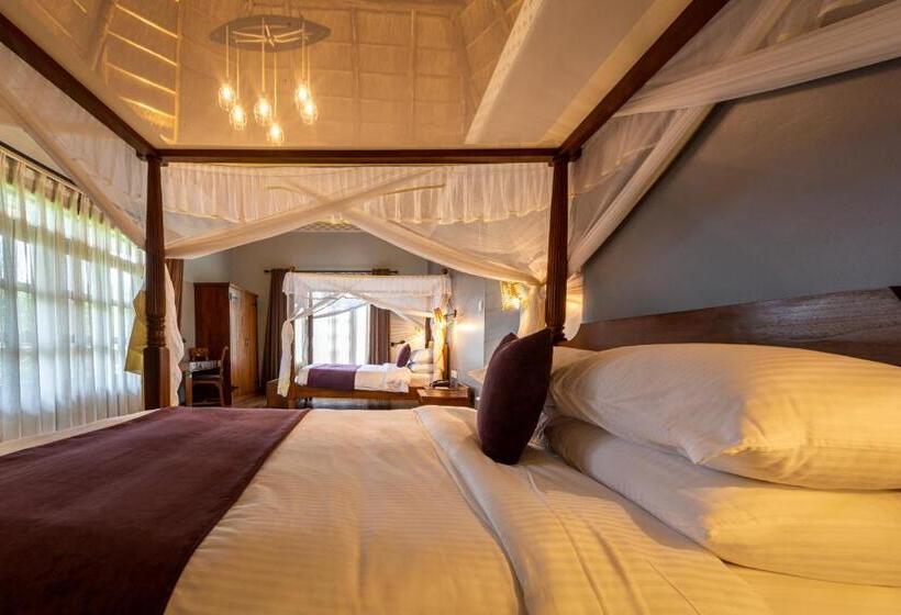 اتاق استاندارد با بالکن, Emburara Farm Lodge