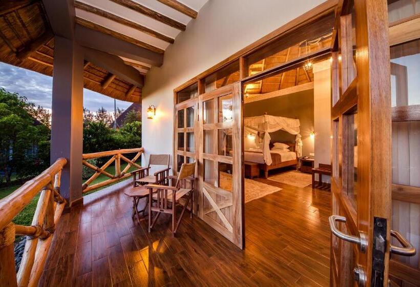 خانه 1 خوابه, Emburara Farm Lodge