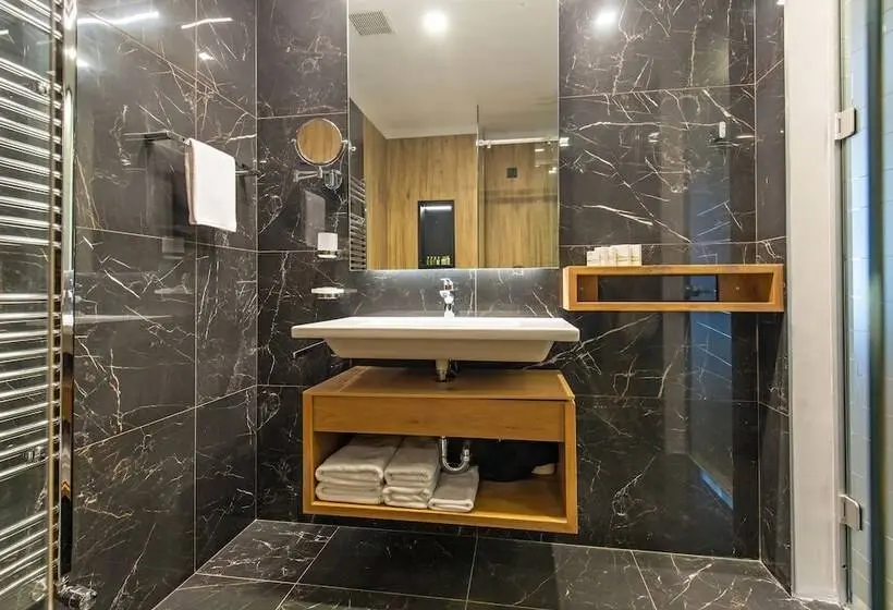 2 Bedroom Suite with Terrace, Gorski Hotel & Spa