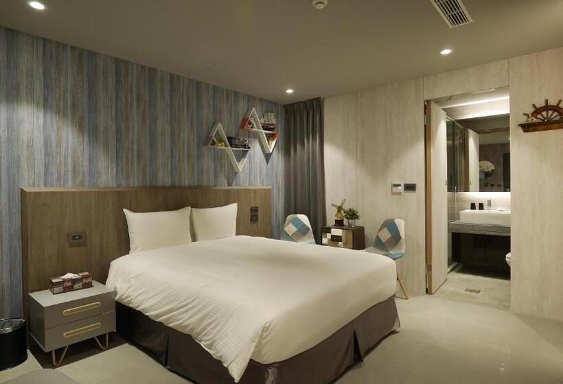 اتاق لوکس, K