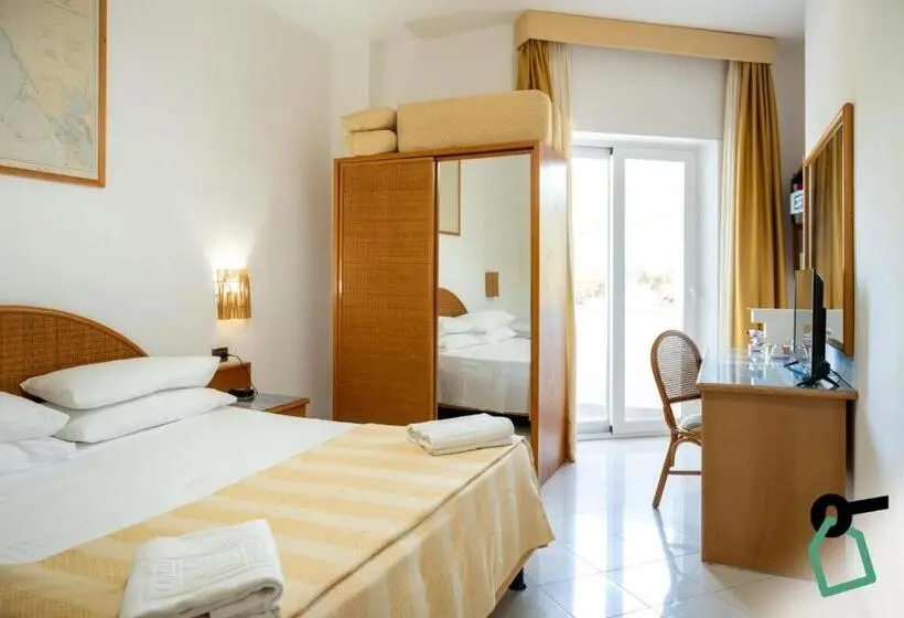 スタンダード４人部屋, Hotiday Gallipoli Spiaggia