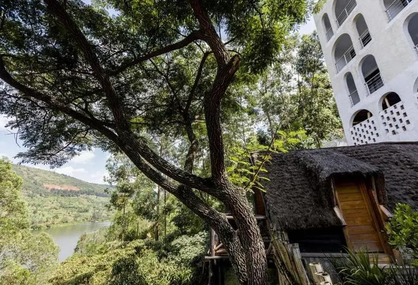 اتاق یک تخته با چشمانداز باغ, Kingfisher By The Green Resort