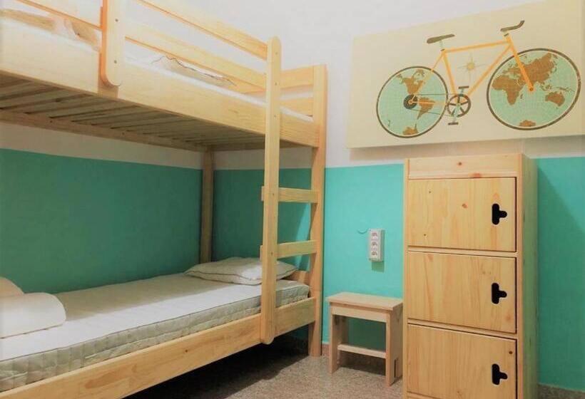 اتاق استاندارد با سرویس بهداشتی مشترک, Hostel Vagamundo