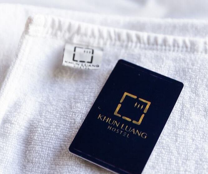 Кровать в Общей Комнате, Khunluang Hostel