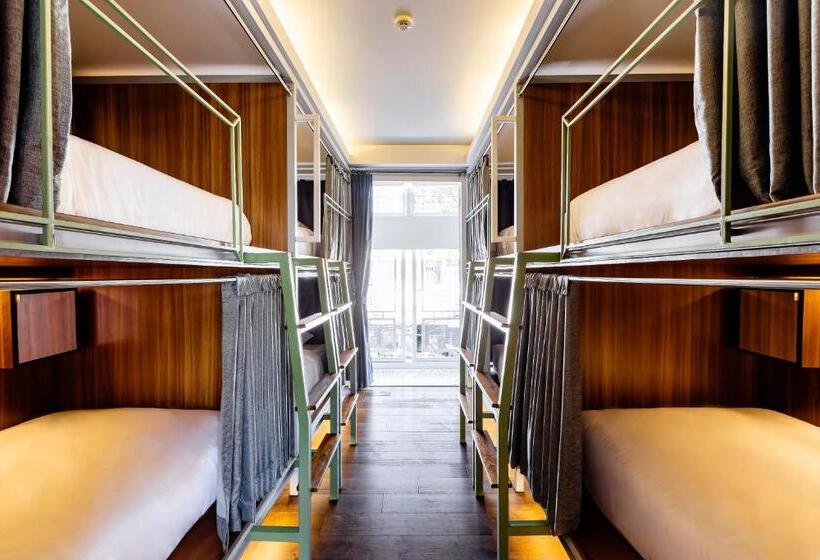 Семейный Номер Совместный Санузел, Khunluang Hostel