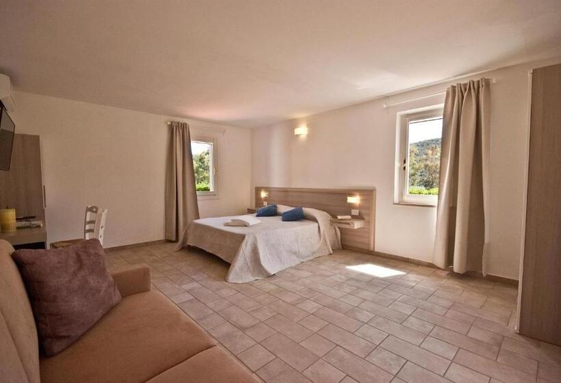 اتاق استاندارد چهار تخته, B&b La Casa Degli Ulivi