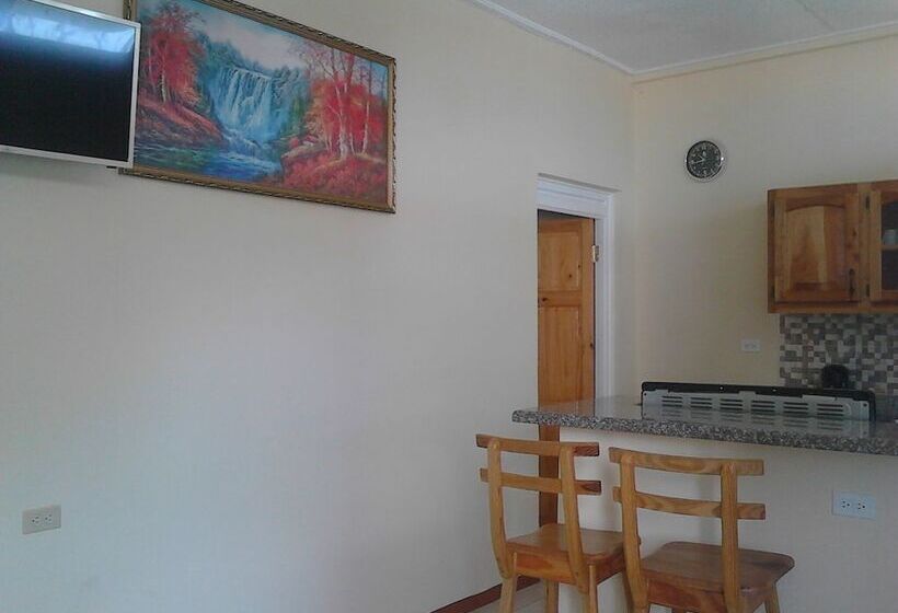 آپارتمان 2 خوابه, Sea Shell Palms, Ocho Rios