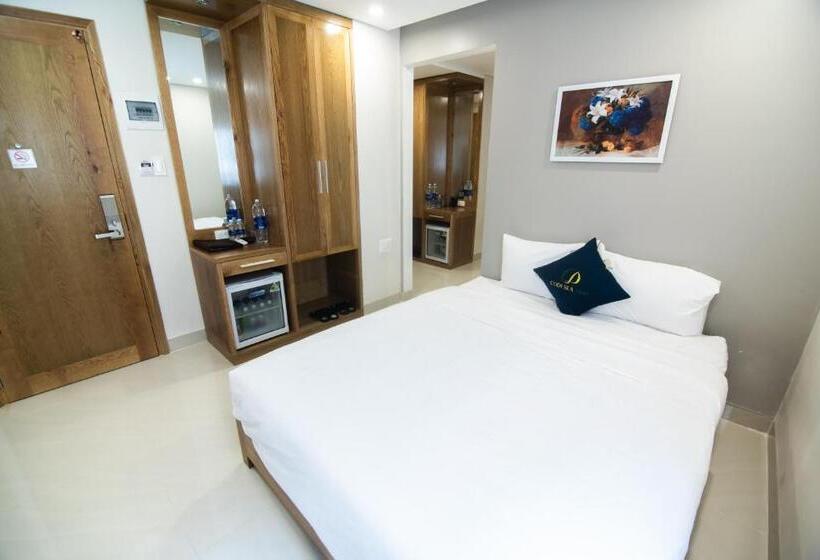 سوییت خانوادگی, Codi Sea Hotel & Travel