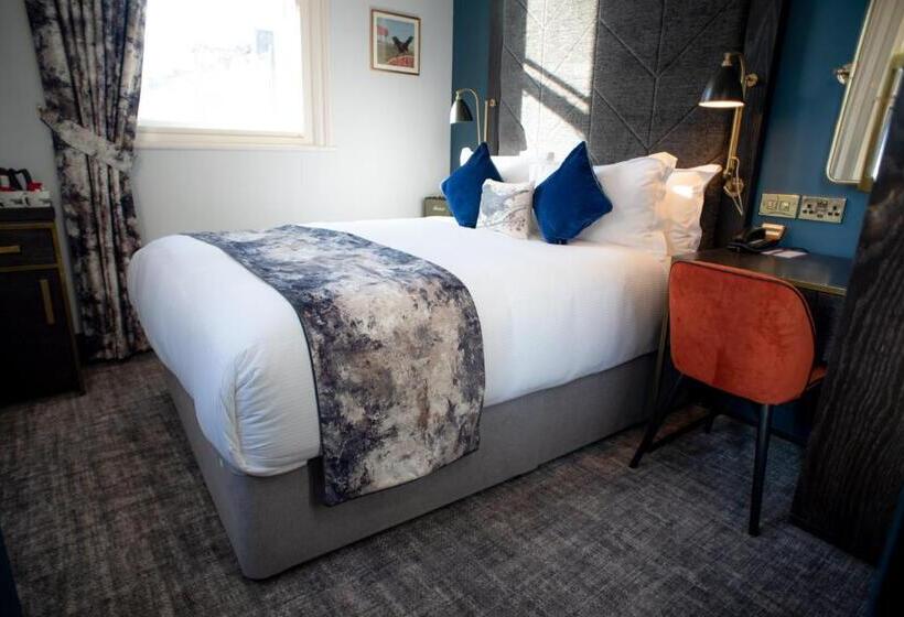 חדר בסיסי, Blackbird