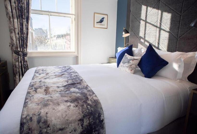 חדר בסיסי, Blackbird