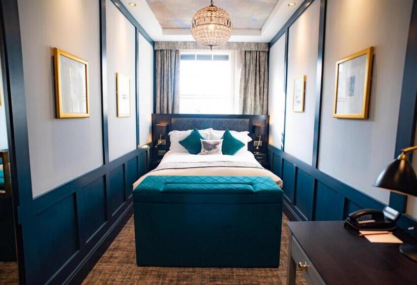 חדר סטנדרט, Blackbird