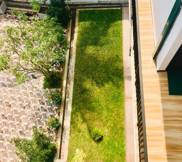 3 Bett Standardzimmer Balkon, Mindana Residence