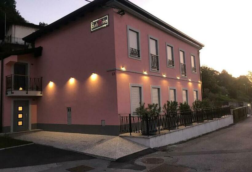 استودیوی لوکس, Vila Burbonka