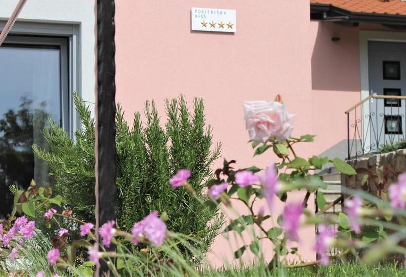 استودیوی استاندارد, Vila Burbonka