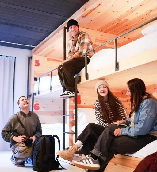 اتاق خانوادگی, Ky Mountain Hostel Arinsal