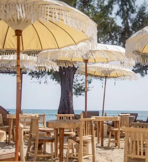 ویلای یک اتاق خوابه با استخر شنا, Les Vagues   Hotel Villa & Beach Club   Gili Air