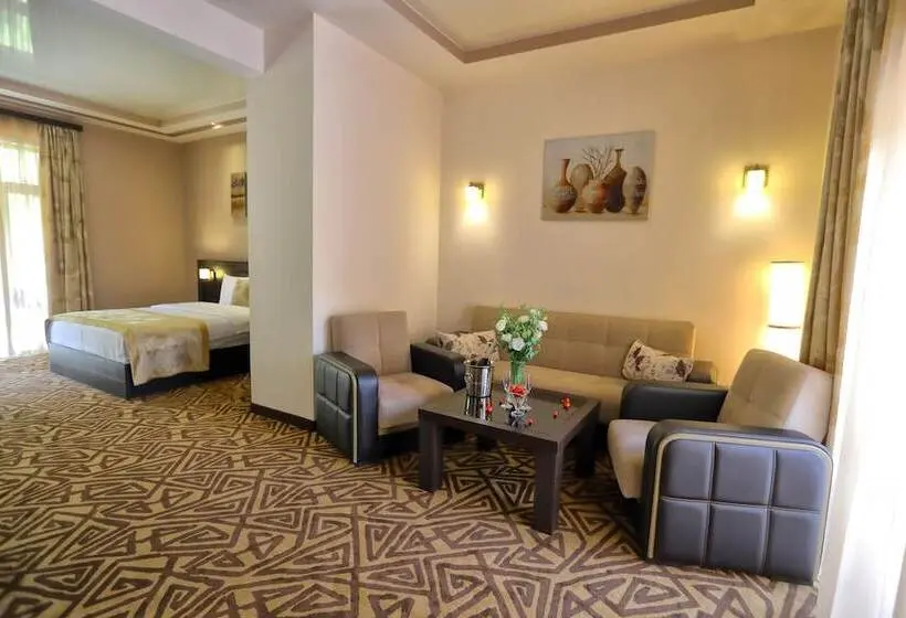 デラックスルーム, Aghveran Ararat Resort