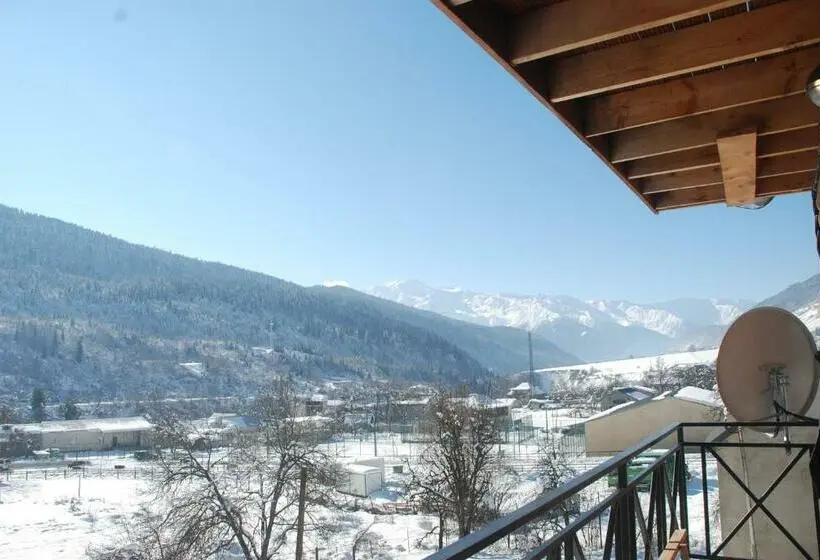اتاق استاندارد, Chalet Mestia