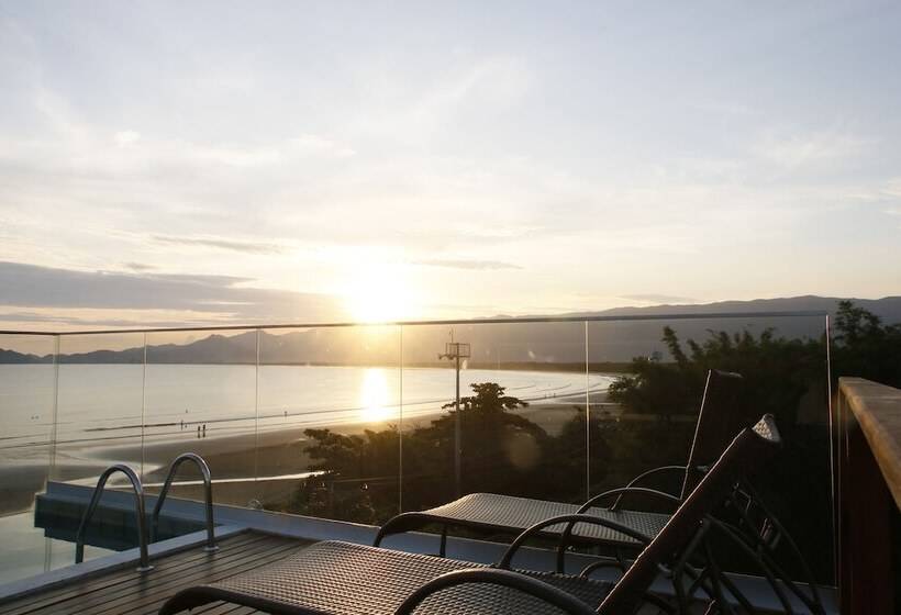 סוויטת סופריור נוף לים, Pousada Conca Di Mare Restaurante Pé Na Areia Com Serviço De Praia