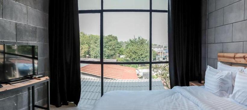 스탠다드 룸, Owl Poshtel Kanchanaburi