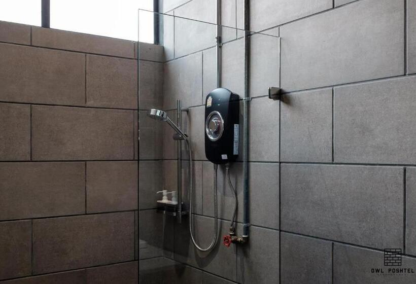 스탠다드 룸, Owl Poshtel Kanchanaburi