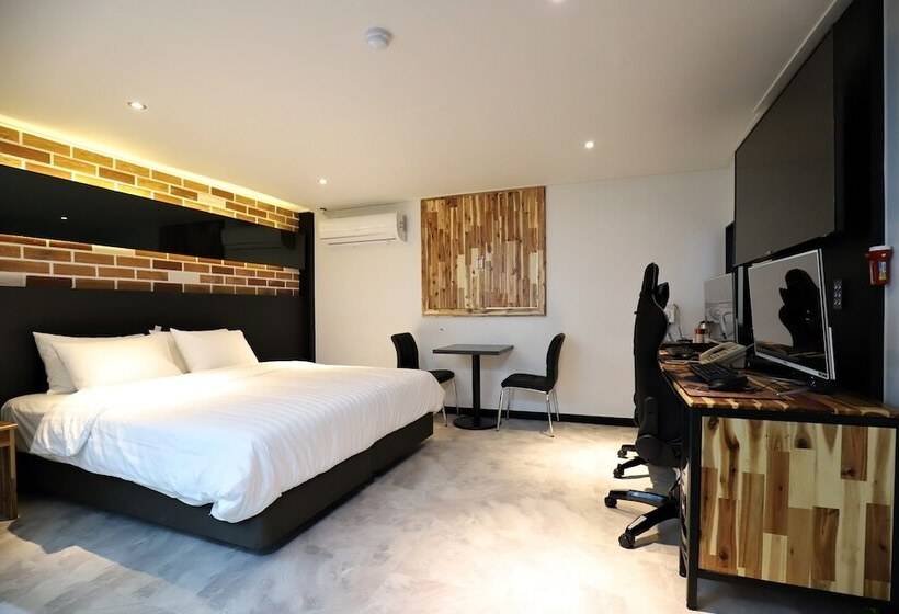 标准间, Incheon Illuwa