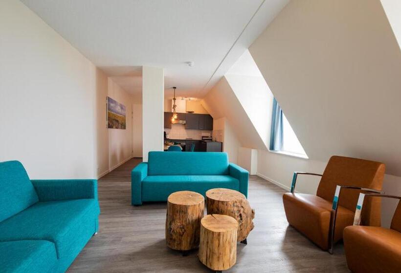 带1个卧室的顶楼公寓, Villa Zeezicht