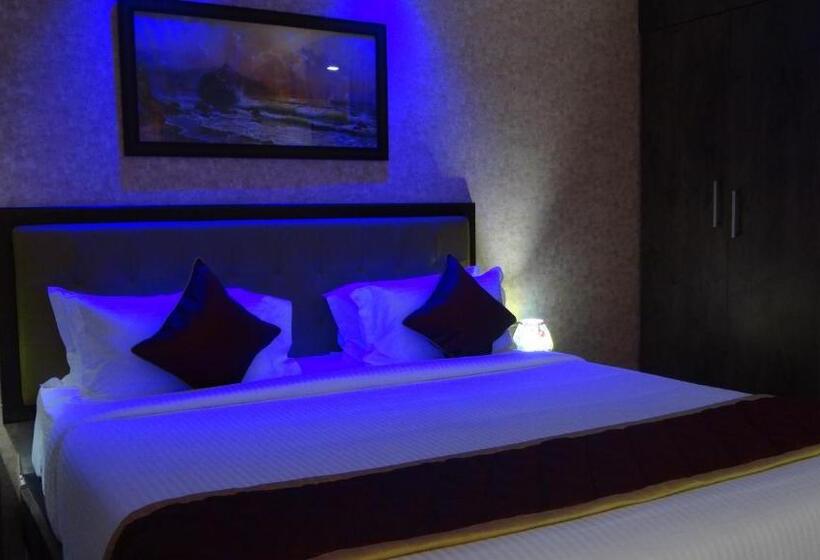 اتاق اکونومی, Arna