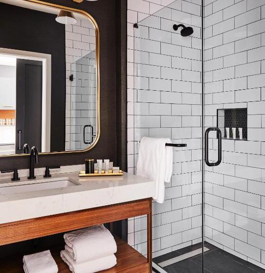 Quarto standard, The Blake