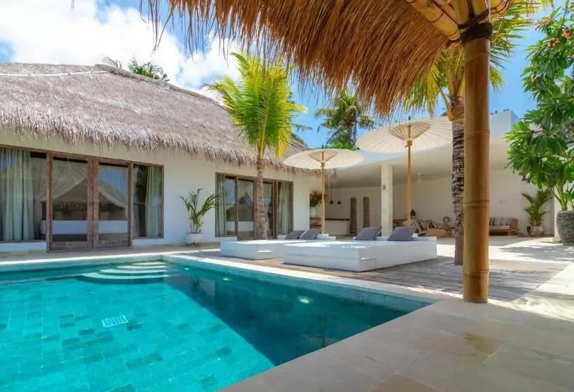 Suite with Pool, Lempuyang Boutique
