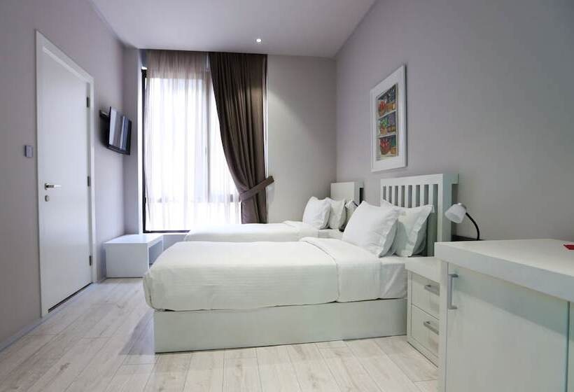 身障者適用スタンダードルーム, Metro Hotel Tirana