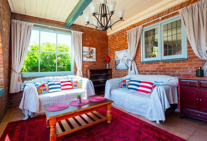 Номер Стандарт Вид на Сад, The Ocean Breeze Suites