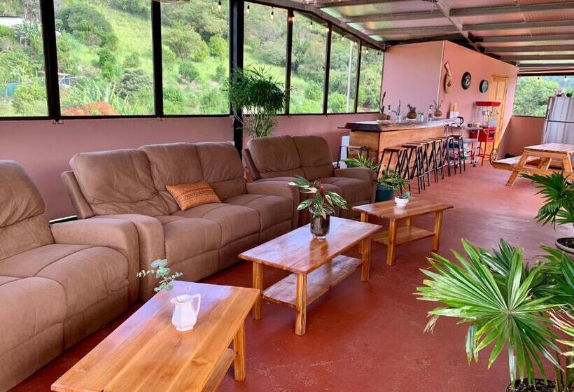 غرفة قياسية رباعية, Buena Vista Boquete