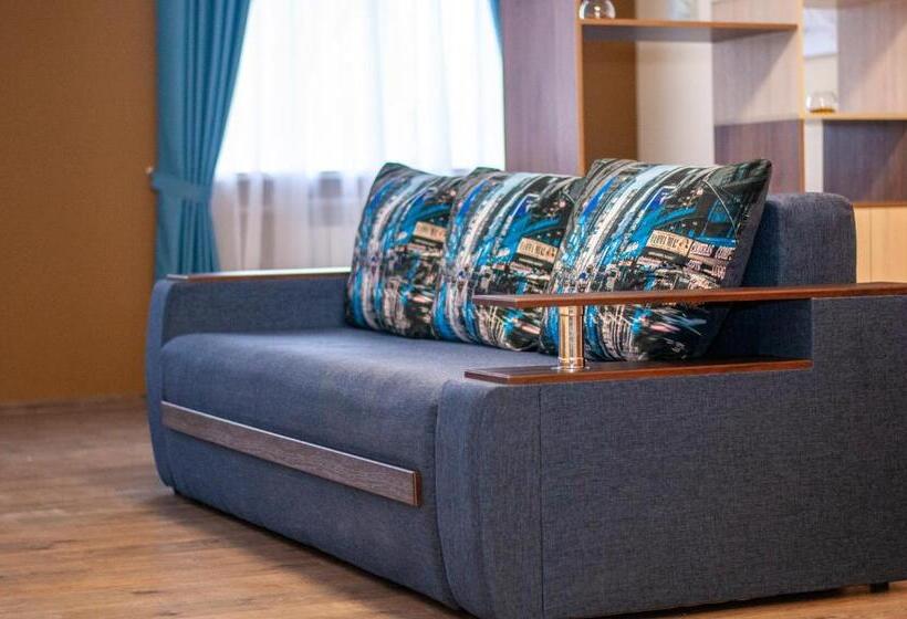 سوییت, Prestige Apartments Kalnyshevskogo