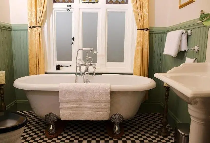 キングサイズベッドのデラックスルーム, Little Redlands B&b