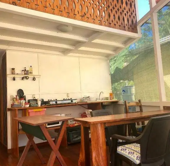 اتاق استاندارد چهار تخته با چشم‌انداز دریا, Amimodobeachrooms