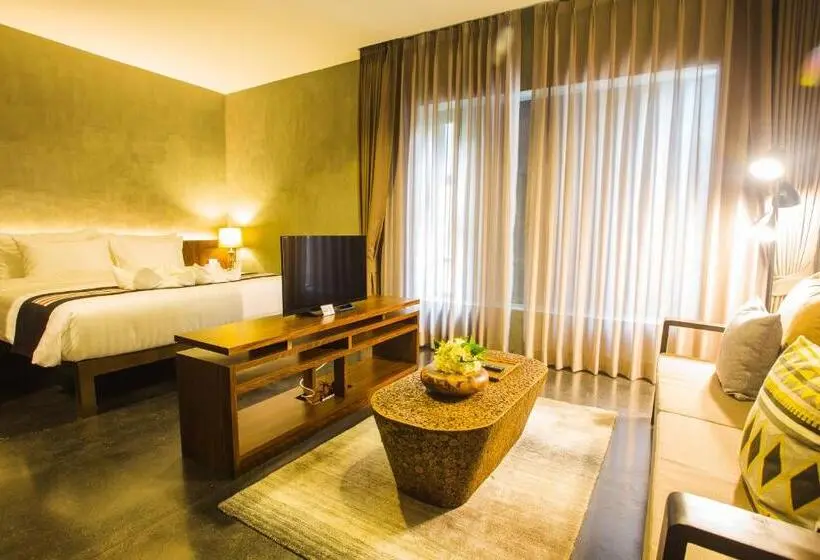 スイート, Nai Ya Hotel Sha Extra Plus